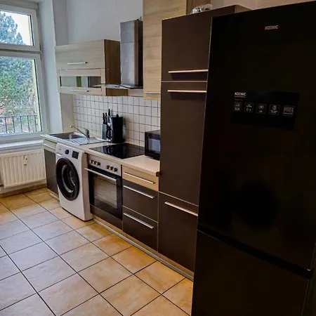 Apartamento Grosszuegiges Mit Balkon Und 3 Schlafzimmern Neumünster