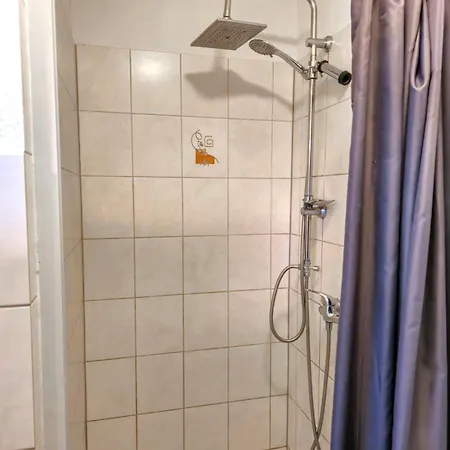 Grosszuegiges Mit Balkon Und 3 Schlafzimmern * Neumünster